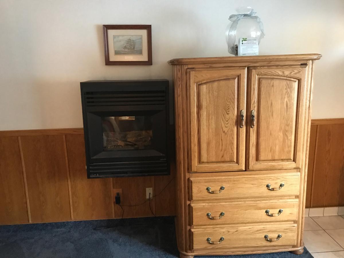 Captain'S Cove Inn Камбрия Екстериор снимка