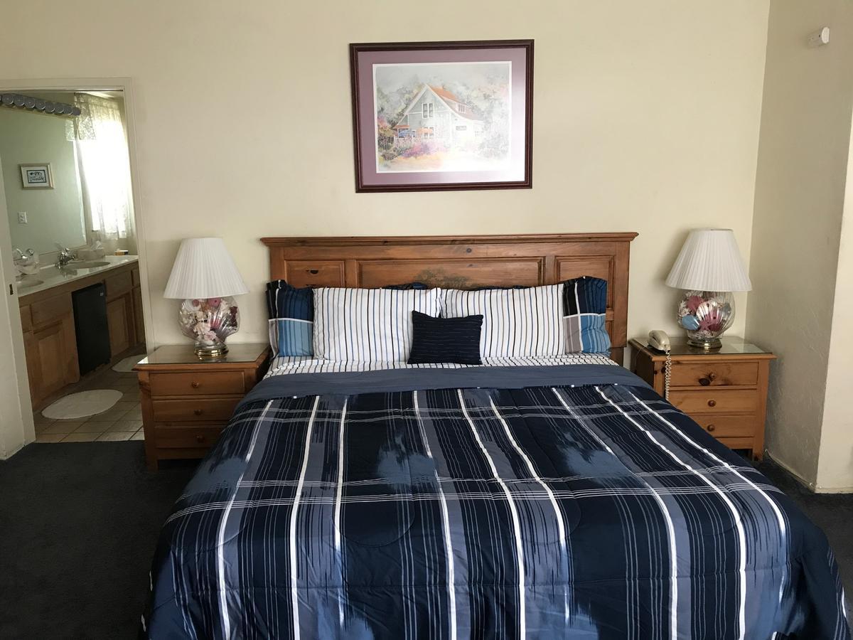 Captain'S Cove Inn Камбрия Екстериор снимка